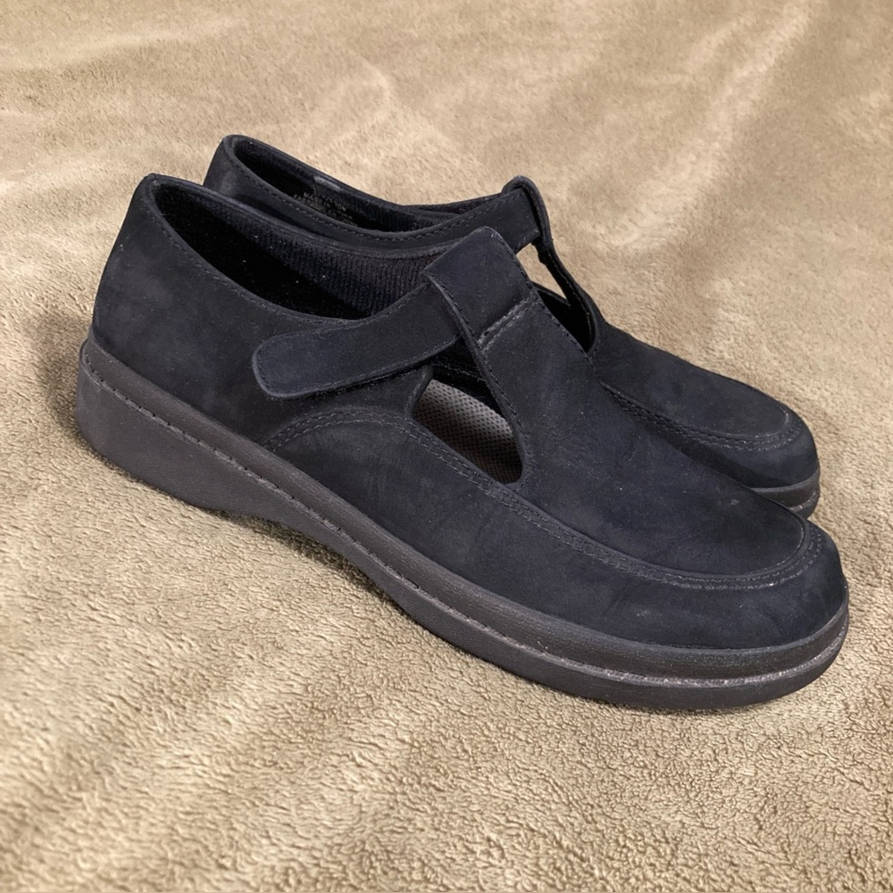 EUC Easy Spirit Vintage 80s Leather Mary Jane Comfort Shoes Black Size 8M